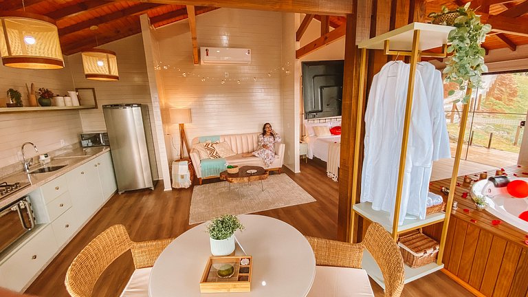 Chalé Ágata com Hidro e Café da Manhã