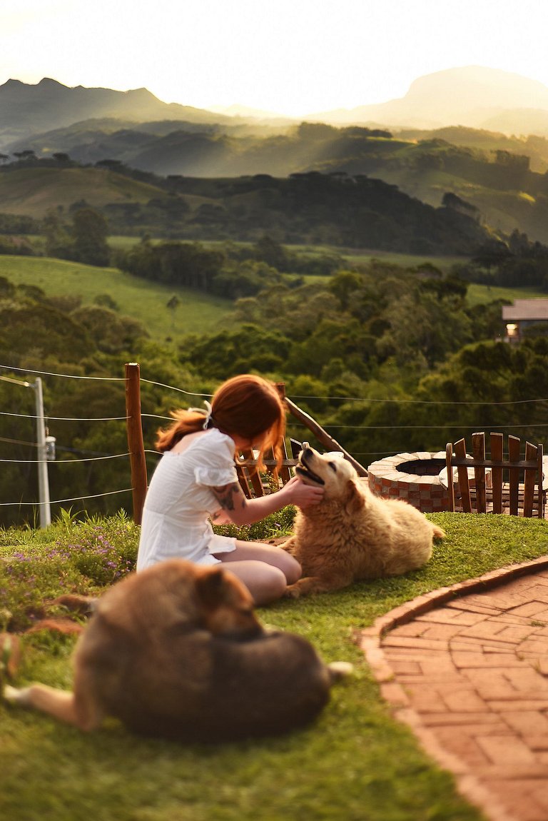 Chalé Ágata com Hidro e Café da Manhã
