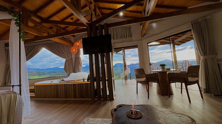 Chalé Ágata com Hidro e Café da Manhã