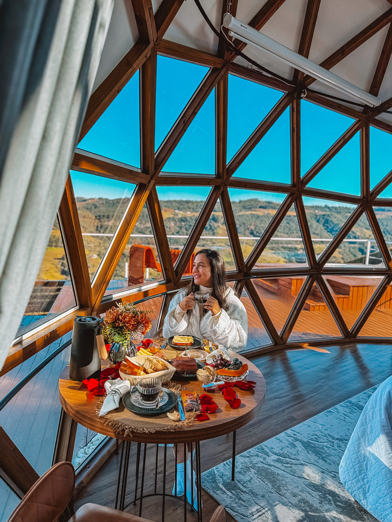 Domo Estelar com Banheira, Jacuzzi e Café da Manhã