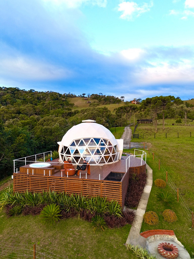 Domo Estelar com Banheira, Jacuzzi e Café da Manhã