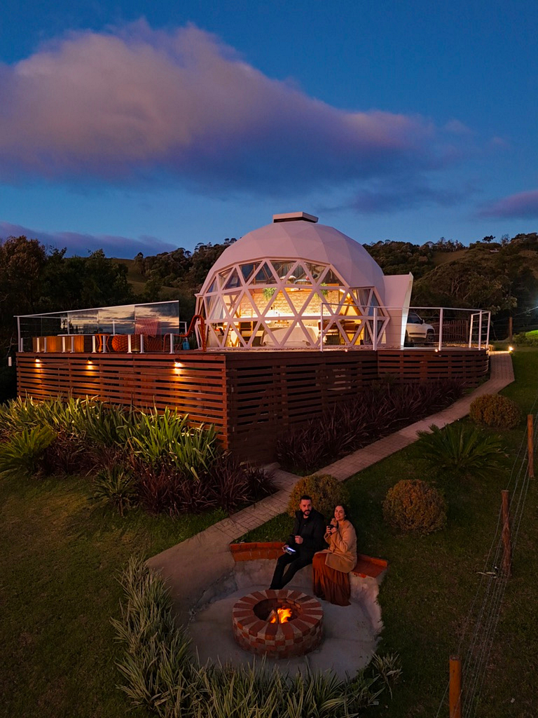 Domo Estelar com Banheira, Jacuzzi e Café da Manhã