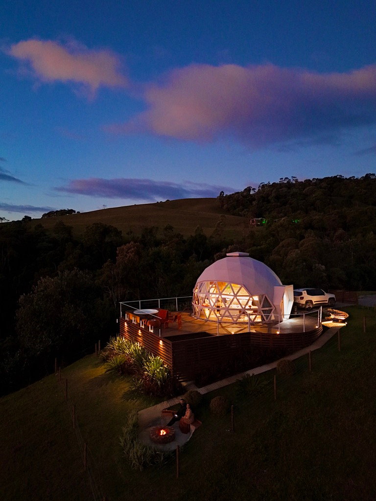 Domo Estelar com Banheira, Jacuzzi e Café da Manhã